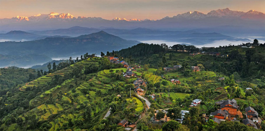 तनहुँका विभिन्न स्थानमा धमाधम पूर्वाधार निर्माण हुँदै