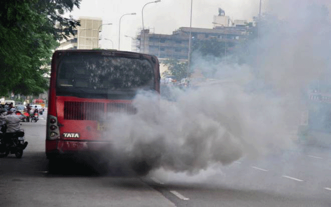 उपत्यकामा प्रदूषित धुवाँ फ्याँक्ने गाडी आधाभन्दा बढी