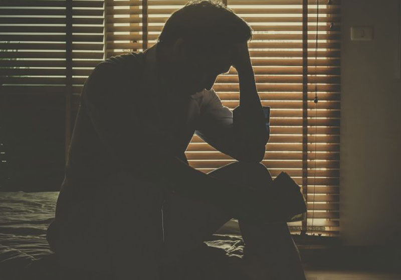 आफ्नै कार्यकक्षमा किन थुनियो वडाअध्यक्षलाई ?