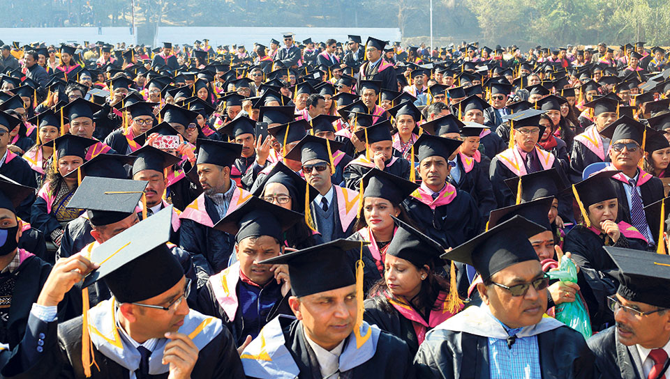 त्रिविको ४५ औँ दीक्षान्तमा १० हजारको आवेदन