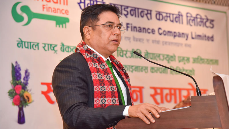 जनताको पैसामा विश्वासघात गर्न पाइदैंन : गभर्नर नेपाल