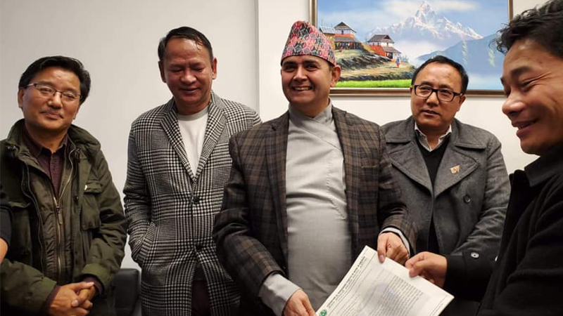 विभिन्न मागसहित नेपाल आदिवासी जनजाति महासघ अमेरिकाले बुझायो प्रधानमन्त्रीलाई ज्ञापन पत्र