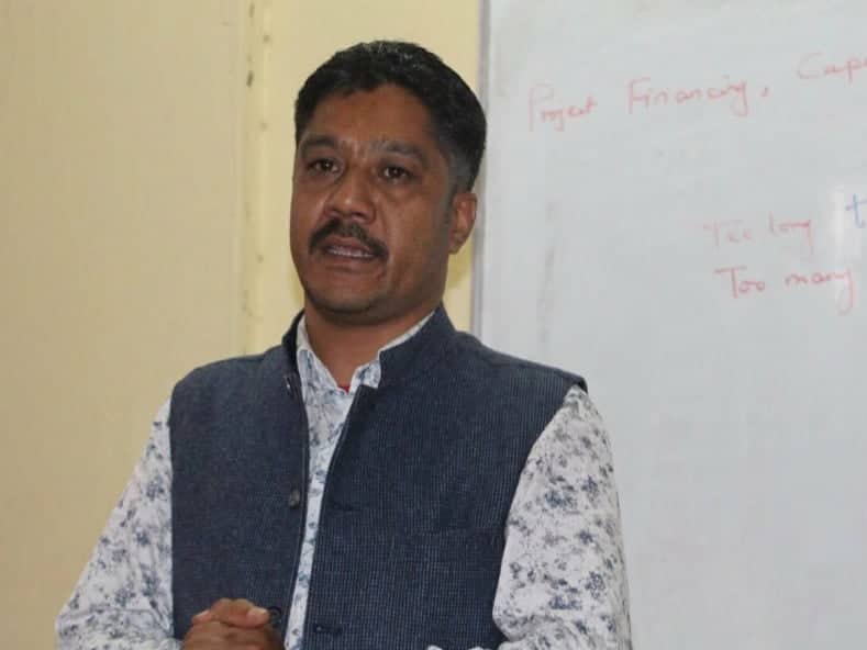 ढाकछोपको राजनीतिले कांग्रेसलाई सुधार्ने काममा बाधा गर्छ  –नेता शाह