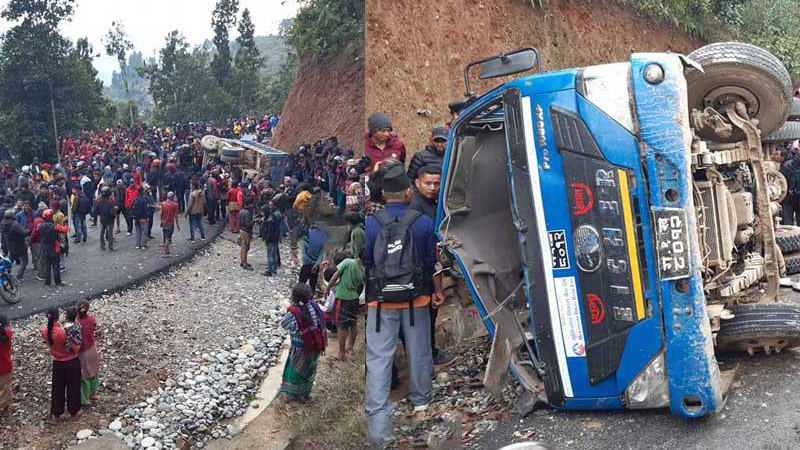 धादिङमा मन्दिर गएर फर्किएको गाडी दुर्घटना, ६ को मृत्यु कैयौं घाईते