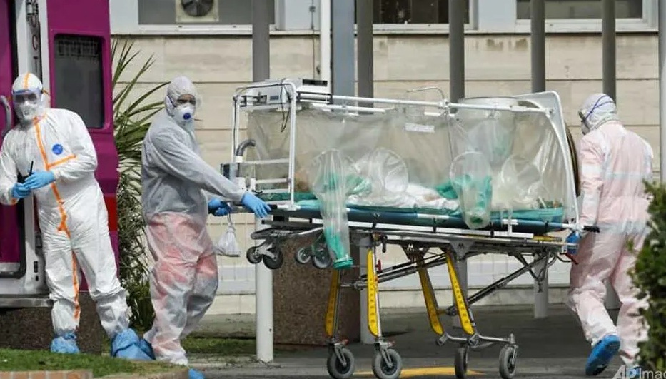 Coronovirus cases in Italy reach 53,578 death toll at 4,825