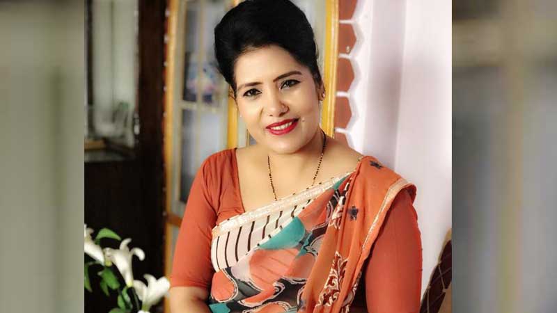 कविता : ओ प्रिय मान्छे