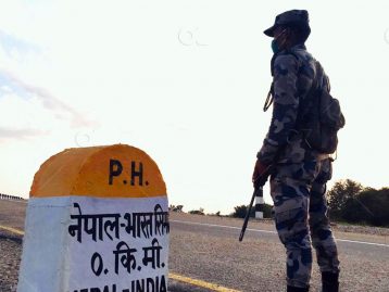 On-duty police attacked at border