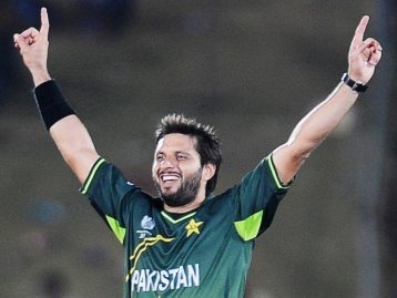 Pakistan ex-cricket captain Shahid Afridi contracts virus