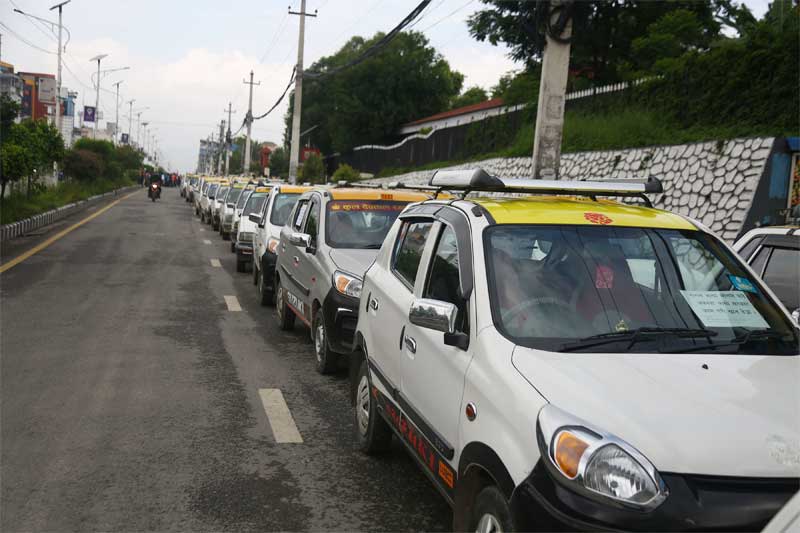 मिटरमा नगुड्ने ट्याक्सीलाई कारबाही हुने