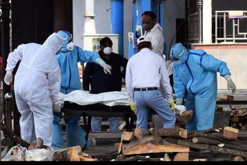 US adds 1,242 COVID-19 deaths in 24 hours: Johns Hopkins