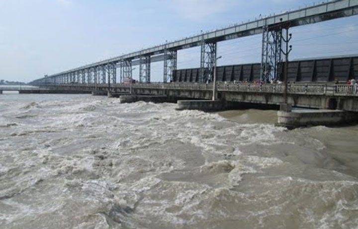 सप्तकोशीमा खतरा बढ्दै, यस वर्षकै उच्च बहाव मापन