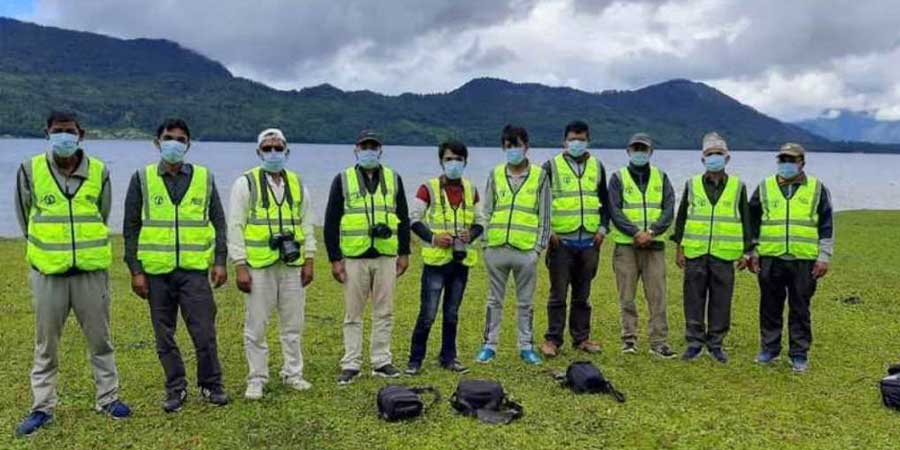 हरियो रंगको प्रेस ज्याकेटसँगै रारामा रमाए मुगुका पत्रकार