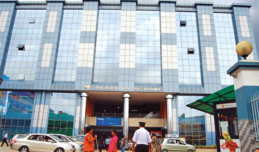 भाटभटेनीमा खसीको मासु बजार मुल्यभन्दै झण्डै आधा सस्तो