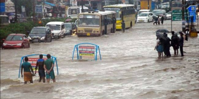 मुसलधारे वर्षाका कारण दक्षिण भारतमा कम्तीमा ३० व्यक्तिको मृत्यु