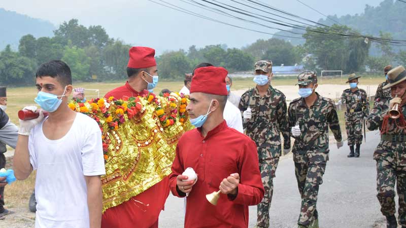 गोरखाबाट फूलपातीसहितको डोली हनुमानढोका दरबारका लागि पठाइयो