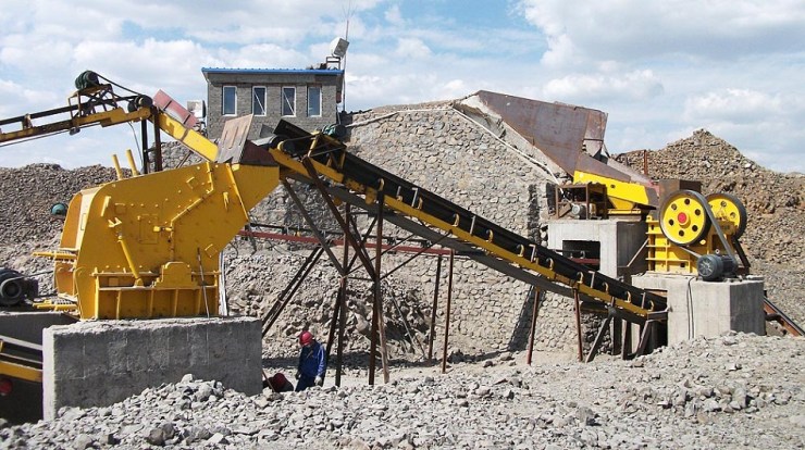 अवैधरुपले सञ्चालित क्रसर उद्योगमाथि अनुसन्धान