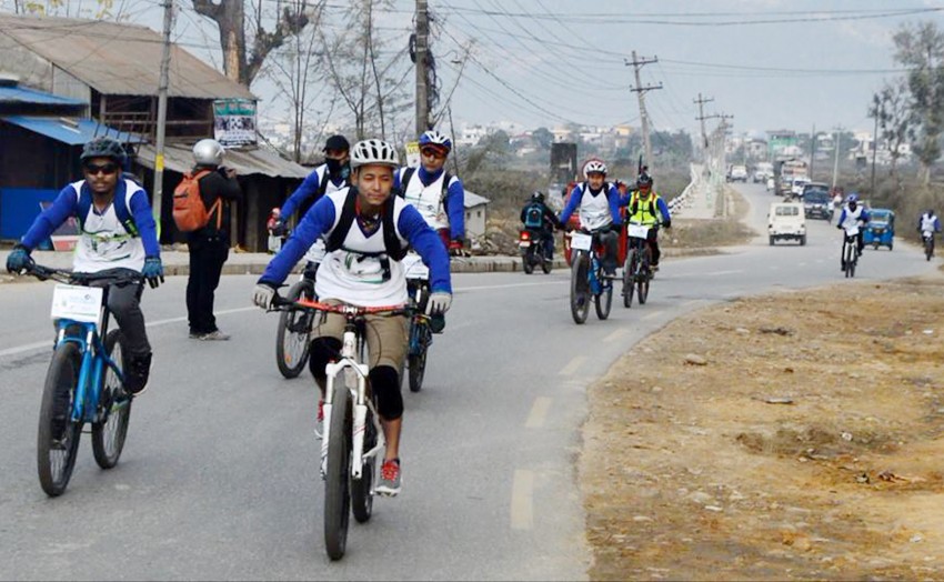 पूर्वी नाकाबाट भित्रिए छ हजार ७९१ पर्यटक