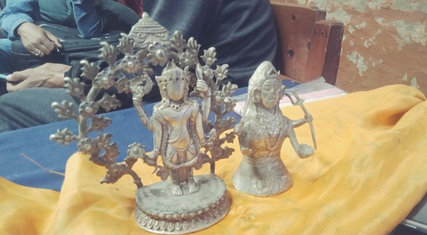 मन्दिर भत्काउने क्रममा दुई फिट अग्लो मूति फेला