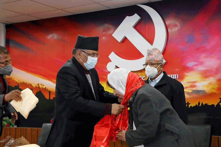 पार्टी भित्र चल्ने बहस र छलफलहरु समाजवाद तिरको यात्राका लागि हुन् –प्रचण्ड