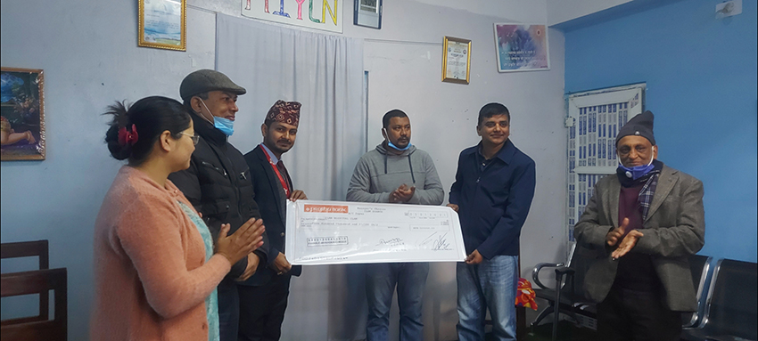 जिल्ला अस्पताल इलामलाई प्रभु बैंकद्वारा आर्थिक सहयोग उपलब्ध