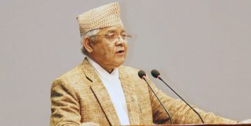 फेरि राजा बन्ने चाहना त्यागेर निर्वाचनमार्फत आउनुहोस् : वामदेव गौतम
