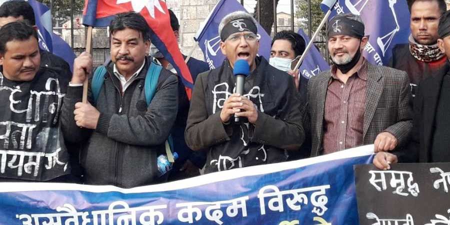 सडकबाटै अध्यक्ष रविन्द्र मिश्रको चेतावनी–दाहाल,देउवा र ओली नख्खु जानुपर्ने स्थिति आउछ
