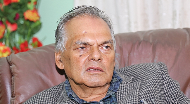 कांग्रेस पूर्वसहमहामन्त्री जोशीलाई कारवाही फिर्ताको सिफारिस