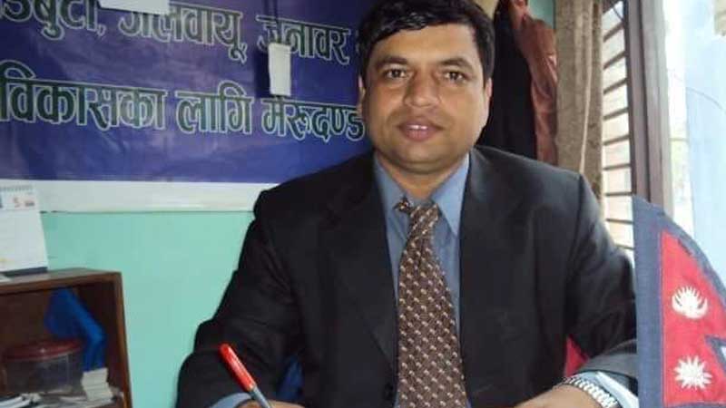 ऐक्यबद्धताका अध्यक्ष तिवारीद्धारा वडा भवनका लागि नि:शुल्क जग्गा प्रदान
