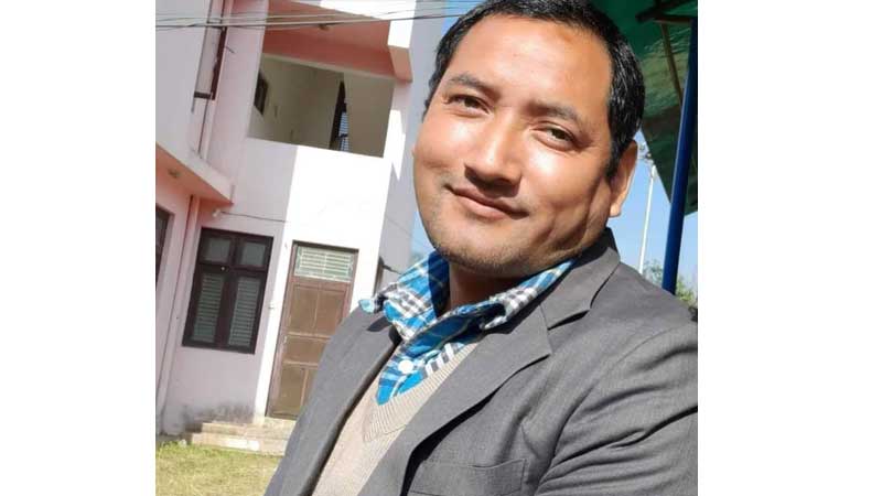 कविता : मुतिरहंदा भगवान