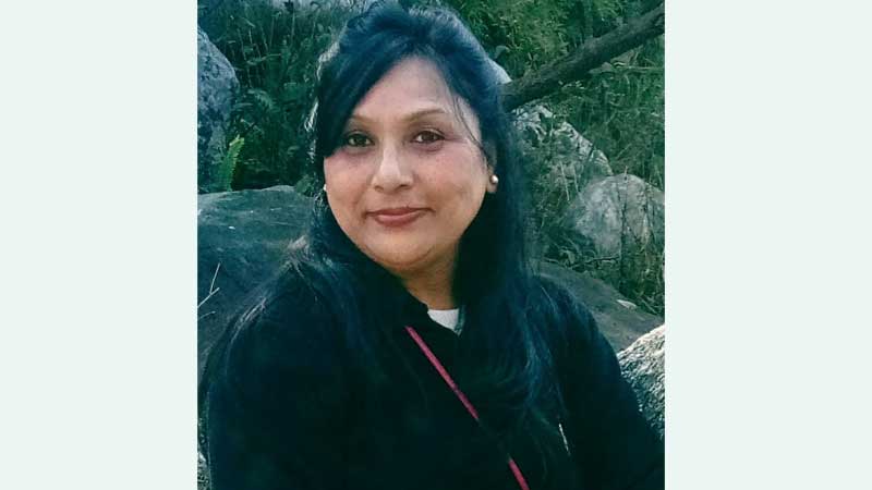 कविता: लक्ष्मणरेखा भित्रका जिन्दगी