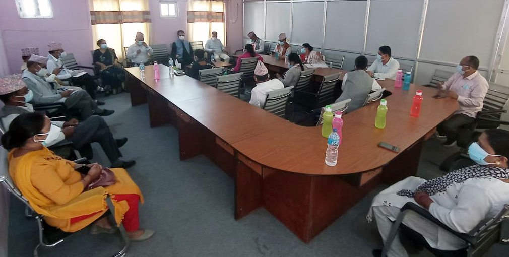 एमाले स्थायी समितिको निर्णयलाई चुनौति : माओवादी सरकारलाई नै समर्थन गर्ने प्रदेश संसदीय दलको निर्णय