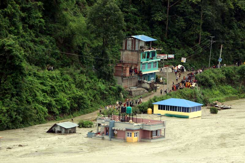 १४ महिना पूरा हुँदासमेत मेलाम्ची बाढी प्रभावितलाई अझै सास्ती