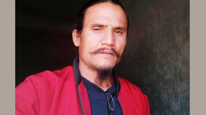 कविता : उधारो !!