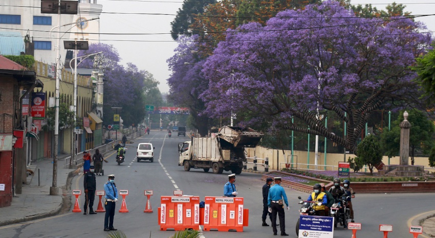 कोरोनाको तेस्रो लहर भित्रिएपछि लगाइएको सबै प्रतिबन्धात्मक व्यवस्था अन्त्य