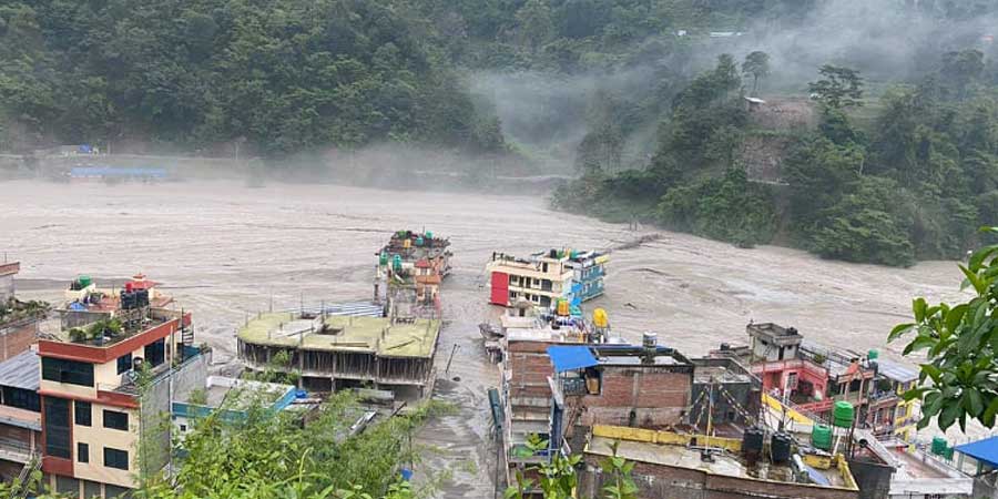 मेलम्ची र हेलम्बुलाई आर्थिक सहयोग