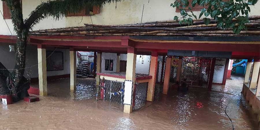 बाढीपहिरोका कारण पर्वतका ५० घरपरिवार विस्थापित (विवरणसहित)