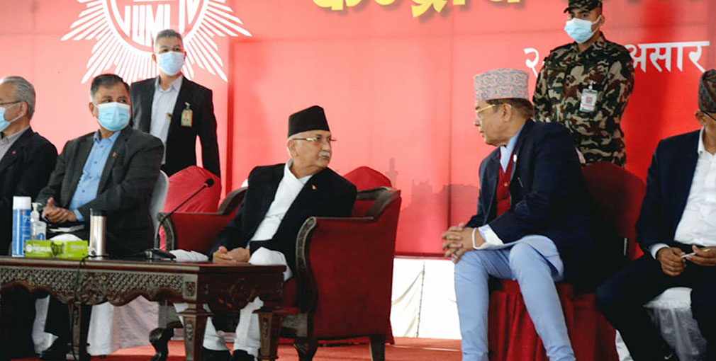 वामदेवले ओलीलाई भने – मुख्य नेतालाई अपमान गरेर एकता हुँदैन !
