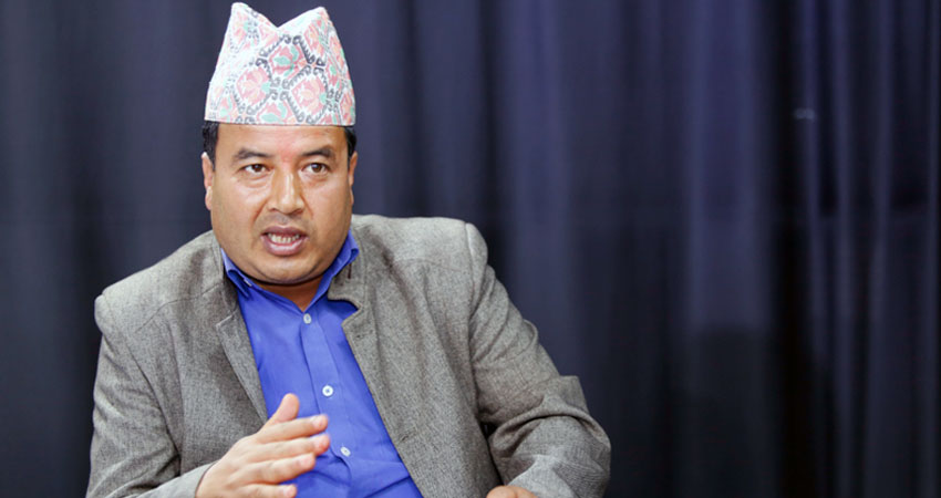 माधव नेपाललाई महेश बस्नेतको आग्रह : एमाले छोड्नुहोस्, सम्मानपूर्वक बिदा गर्छाैँ (भिडियोसहित)