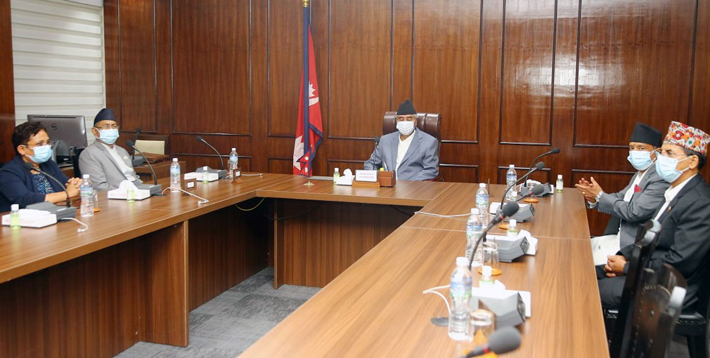 संसद भवनमै मन्त्रिपरिषद् बैठक बस्दै