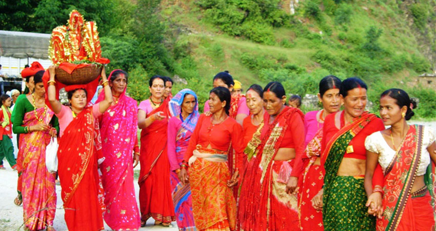 आज गौरा एवं दुर्वाष्टमी पर्व मनाईँदै