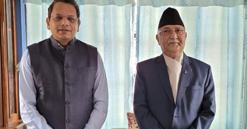 पूर्वप्रधानमन्त्री ओली र विदेश विभाग प्रमुख चौथाइवालेबीच भेटवार्ता