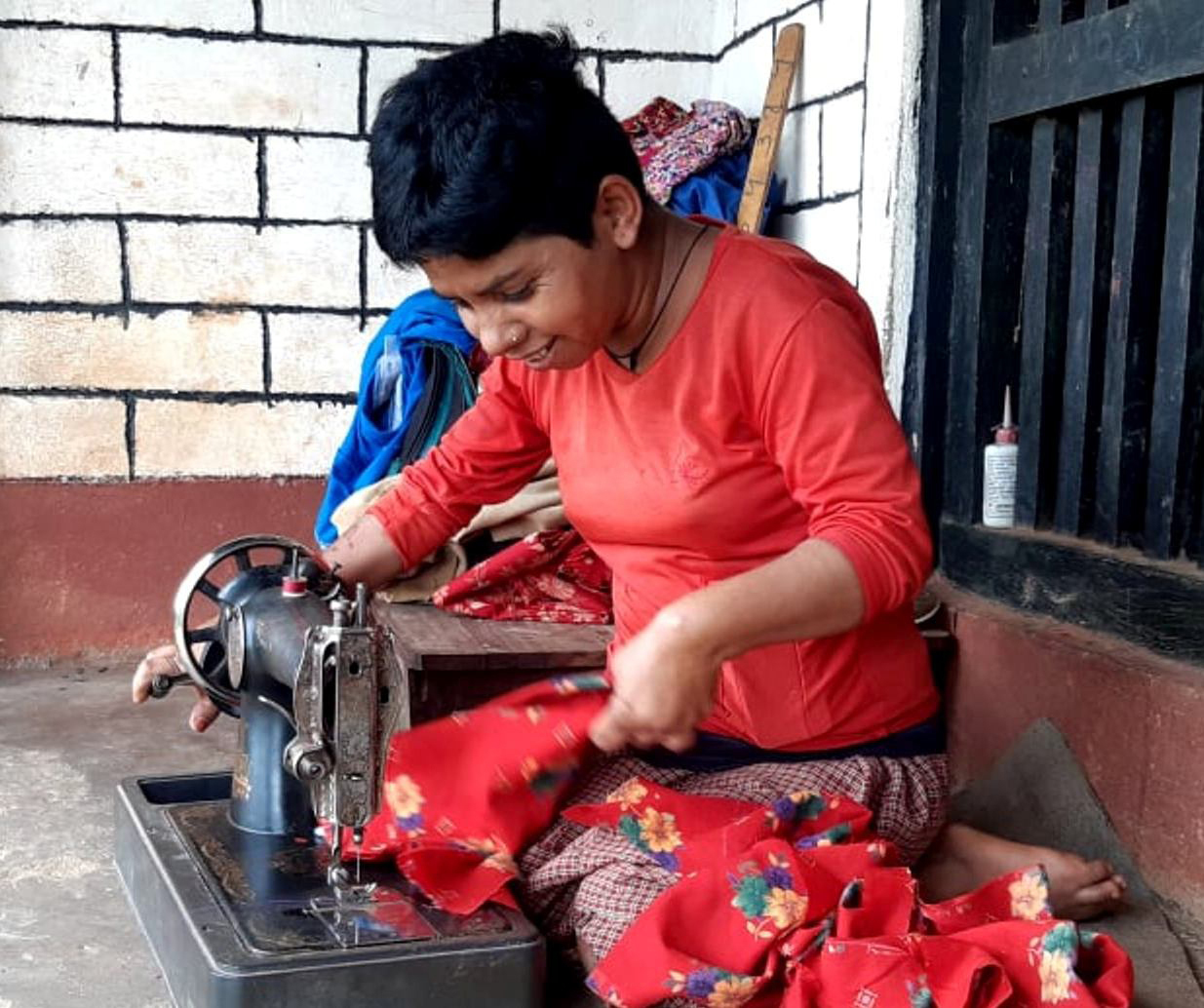 उपचार गर्न दाताको खोजीमा जोसिली मधुमाया