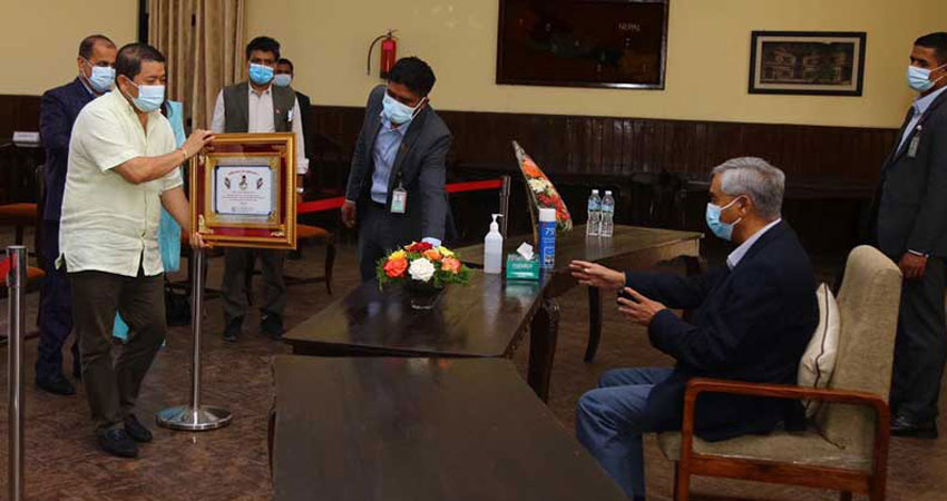 सहकारी बैंक खोल्ने विषयमा प्रधानमन्त्री सकारात्मक