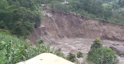 सडक सफा नगर्दा यातायातका साधन प्रयोग गर्नबाट वञ्चित