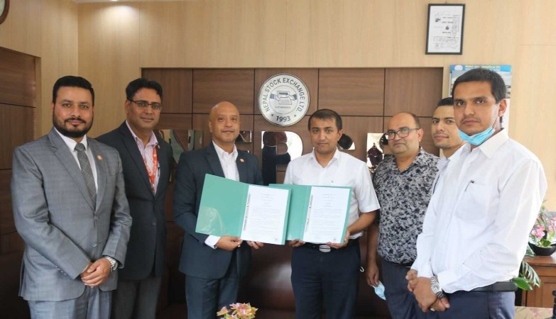 लक्ष्मीबैंकको ऋणपत्र नेपाल स्टक एक्सचेञ्जमा सुचिकृत