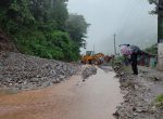 पहिरो पन्छाएर नारायणगढ-मुग्लिन सडक दुईतर्फी सञ्चालनमा