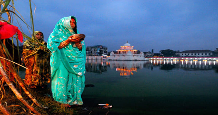 आज छठ पर्वको मुख्य दिन, अस्ताउँदो सूर्यको पूजा गरी मनाइँदै