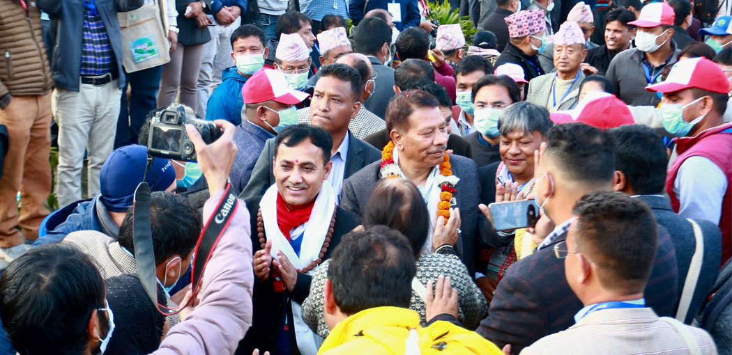 यी हुन् कांग्रेसको नयाँ नेतृत्वका लागि प्रतिश्प्रर्धामा उत्रिएकाहरु (नामावलीसहित)