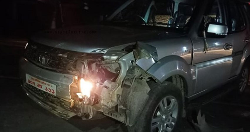 पर्यटन मन्त्री प्रेम आले चढेको गाडी दुर्घटना, मन्त्रीसहित गाडीमा सवार सबै सकुशल
