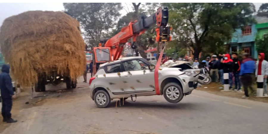 बुटवलमा रोकिराखेको ट्रकमा कार ठोक्किदा ३ जनाको मृत्यु, २ जना गम्भीर घाइते